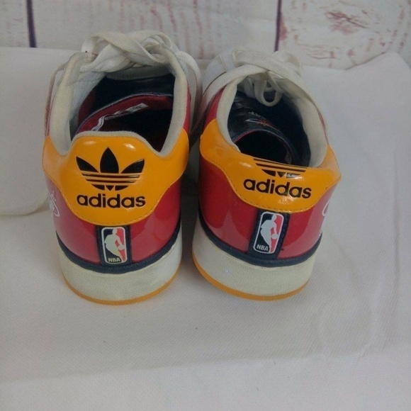 Rare Adidas Miami Heat Low Top Size 14 NBA Basketball Shoes - Picture 4 of 7